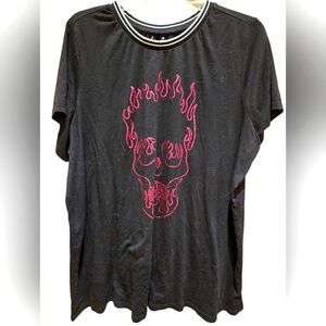 Torrid Love Sick Graphic Tee 3X EUC